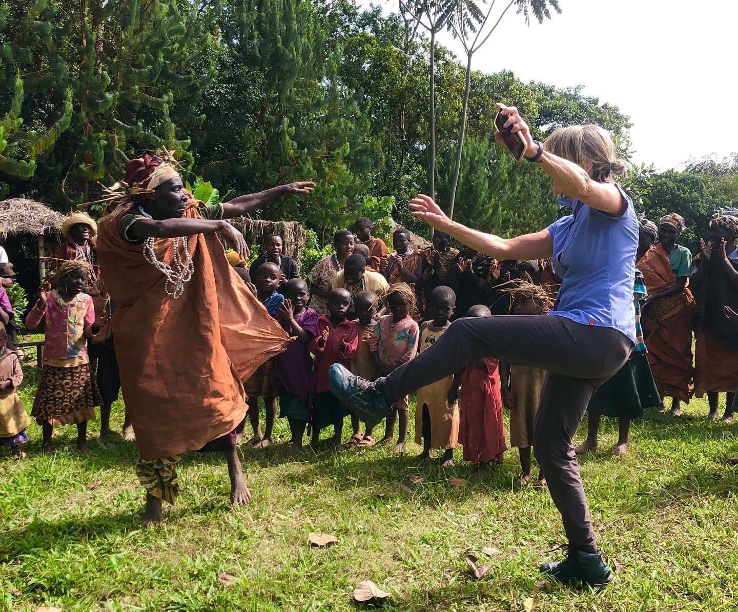 4-Day Gorilla Trekking, Lake Bunyonyi & Batwa Experience